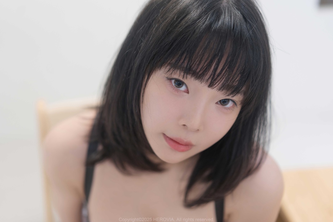 인경 ❤️[October 10월 화보] 095